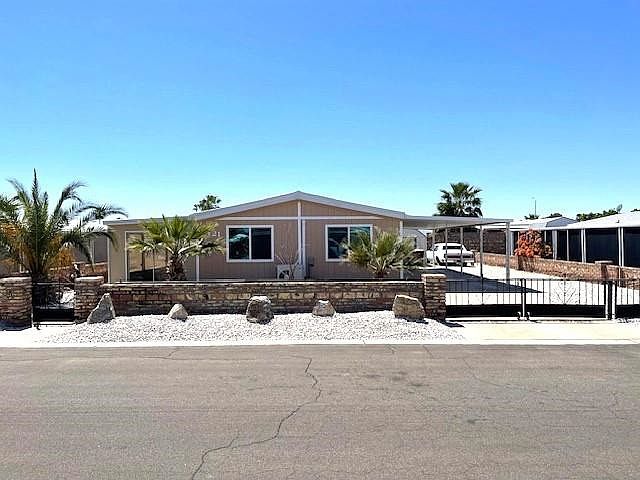 1st image of 11421 E 37th Pl