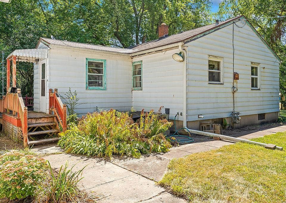 5801 Montague Rd, Rockford, IL 61102 Zillow