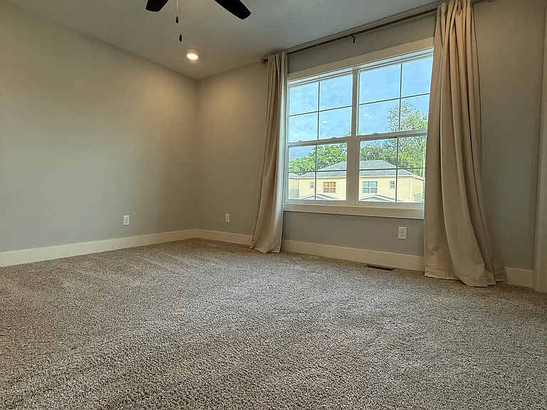 1015 Sweet Amy Way — Photo 15