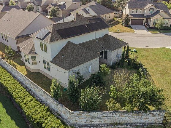 4th image of 266 Village Oak Dr