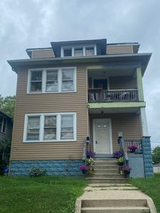 834 N Lenox Ave, Waukegan, IL, 60085