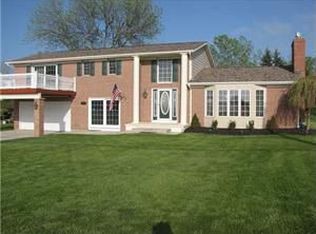 3855 W River Rd, Grand Island, NY 14072