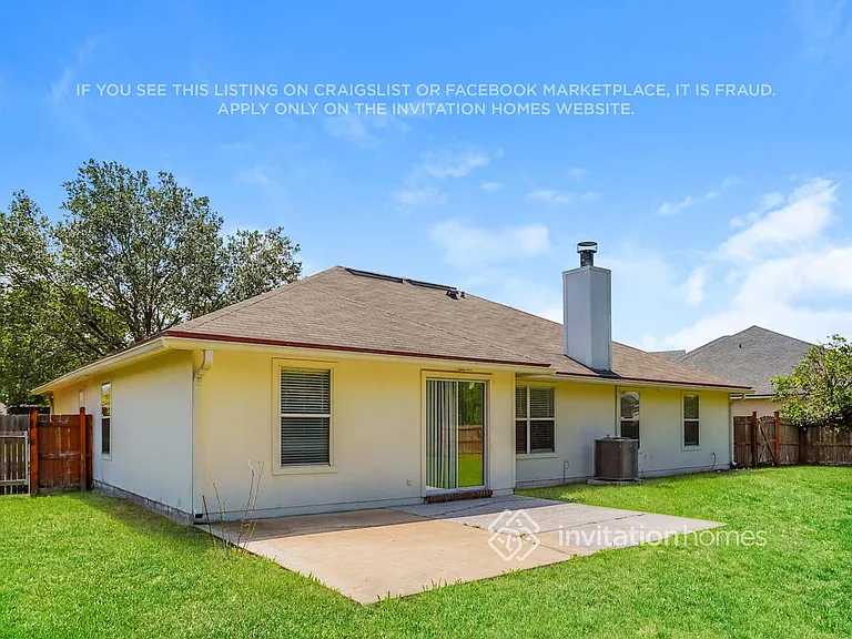 2504 Serene Ct — Photo 14