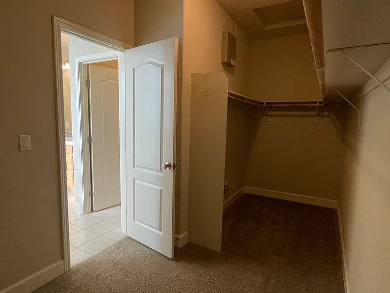 1805 Stageline Cir — Photo 28