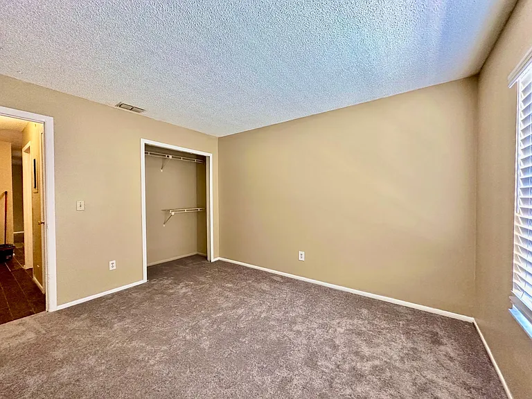 414 Banana Cay Dr #C — Photo 6