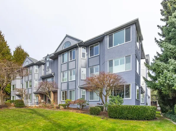 1378 Fir St #104, White Rock, BC V4B 4B2