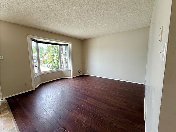 4th image of 330 Aspen Drive