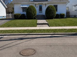 37 Winter Ave, Moncton, NB E1C 5X2