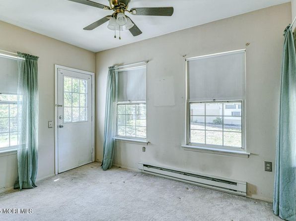11B Greenwood Lane, Whiting, NJ 08759