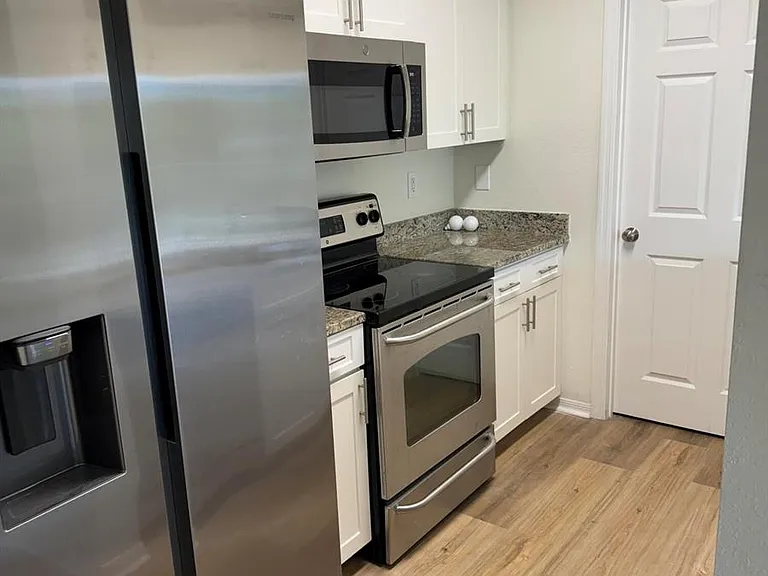 6559 Emerald Dunes Dr #207 — Photo 8