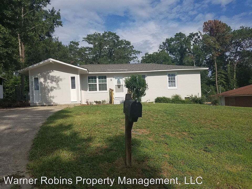 1st image of 129 Kirkwood Cir