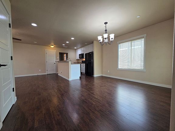 4th image of 1344 Sinclair Dr