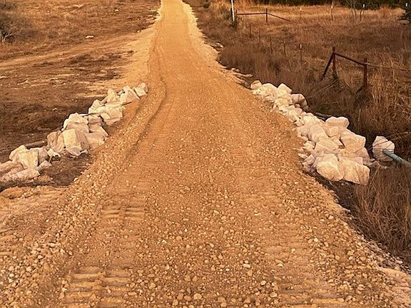 4th image of 20440 Brooking Rd