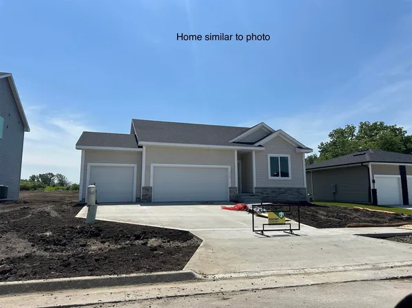 5506 Greene St, Ames, IA 50014