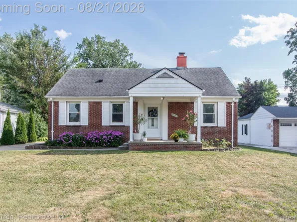 30285 Seven Mile Rd, Livonia, MI 48152