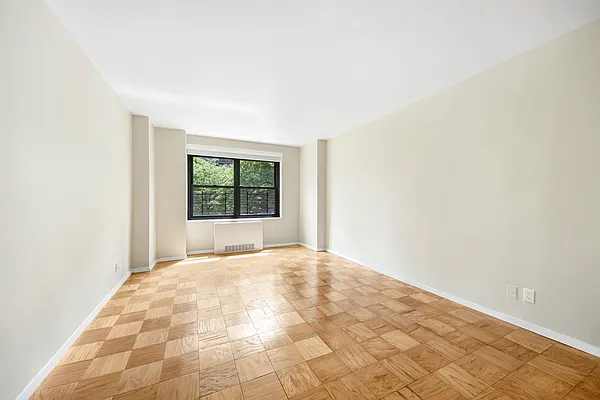 Sold by Compass | media 5