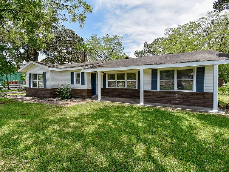 1410 S Columbia Dr #36 — Photo 1