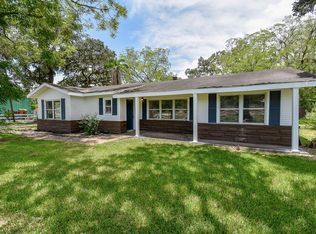 1410 S Columbia Dr #36, West Columbia, TX 77486