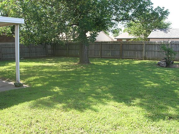 Covered Patio and Large Yard