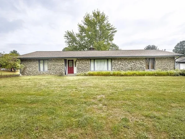 3070 Columbus Rd, Centerburg, OH 43011