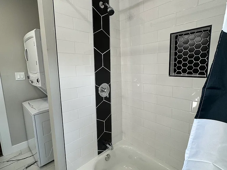 328 N Euclid Ave #C — Photo 11