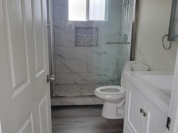5th image of 20711 Berendo Ave #1/2