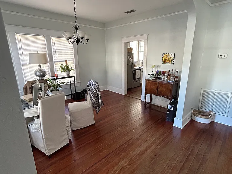 1907 Hunter Ave — Photo 4