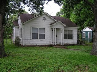 2622 Avenue F, Rosenberg, TX 77471