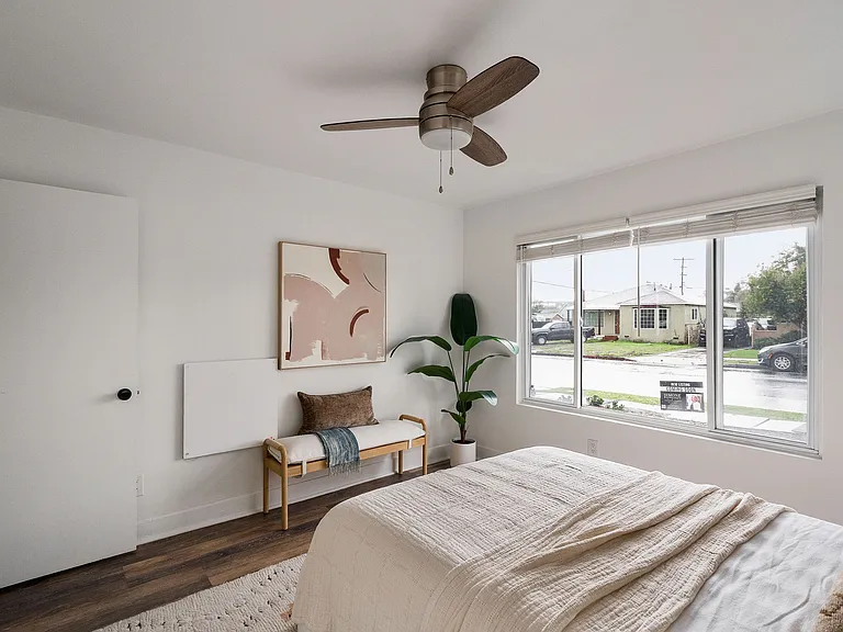 607 W 111th Pl — Photo 20