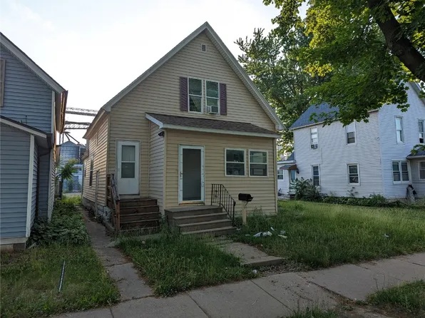 1020 10th St SW, Cedar Rapids, IA 52404