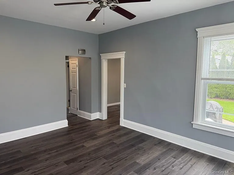 671 Main St #1 — Photo 5