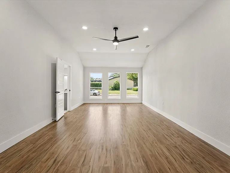 7103 Blythdale Dr — Photo 18
