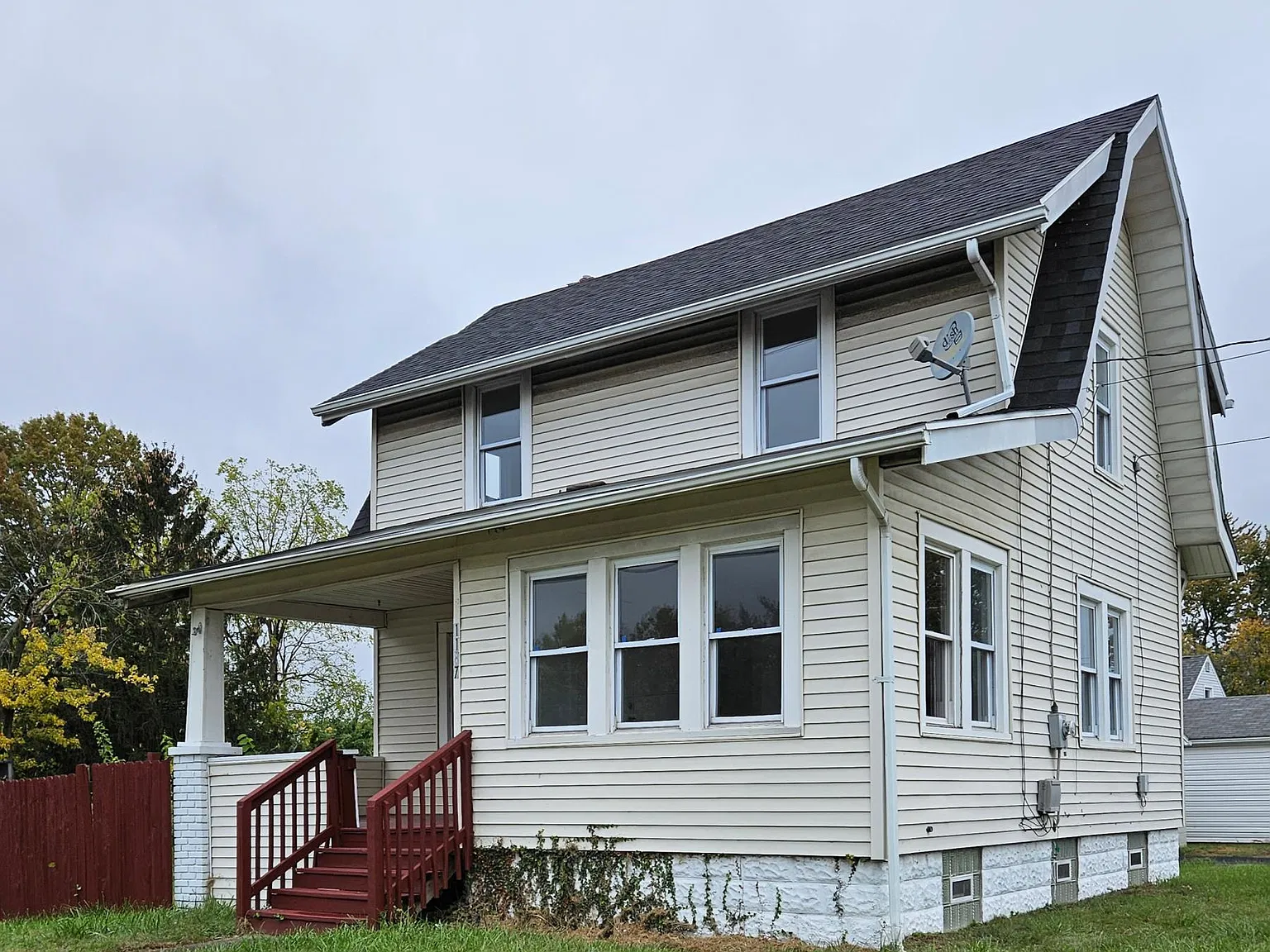 2 bed, 992 sqft, $1,000 — Photo 1