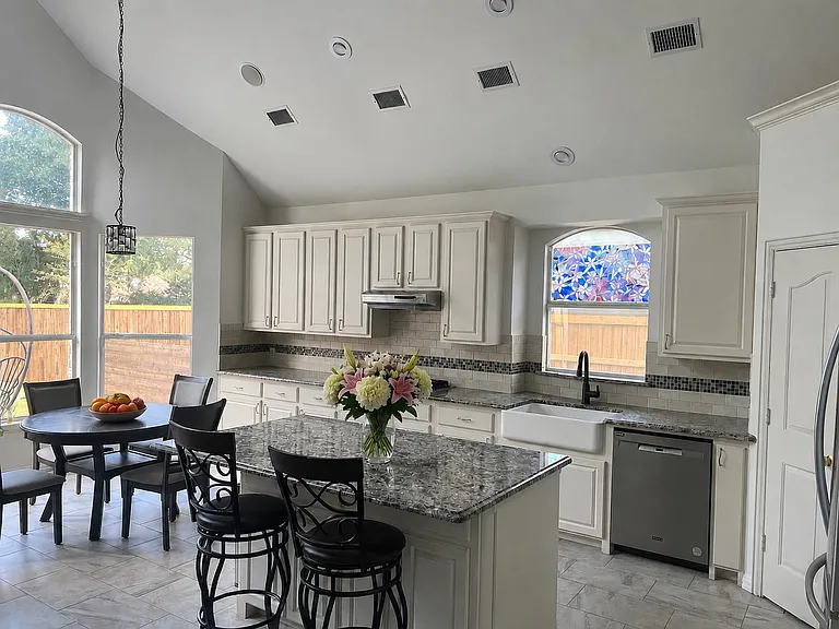 3412 Durham Ln — Photo 8
