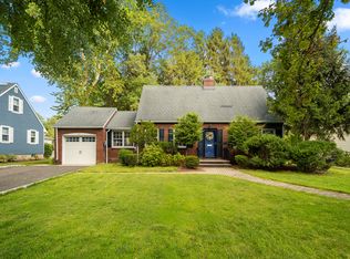 456 Demarest Ave, Oradell, NJ 07649
