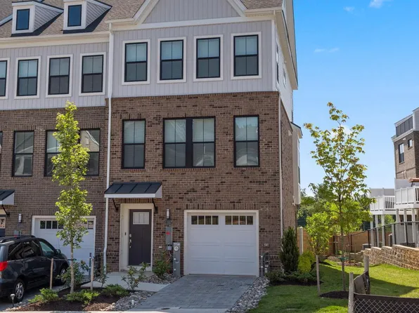 11557 Kirkleigh Dr, Marriottsville, MD 21104
