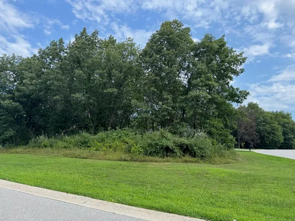 743 Ketill Trl, Crown Point, IN 46307