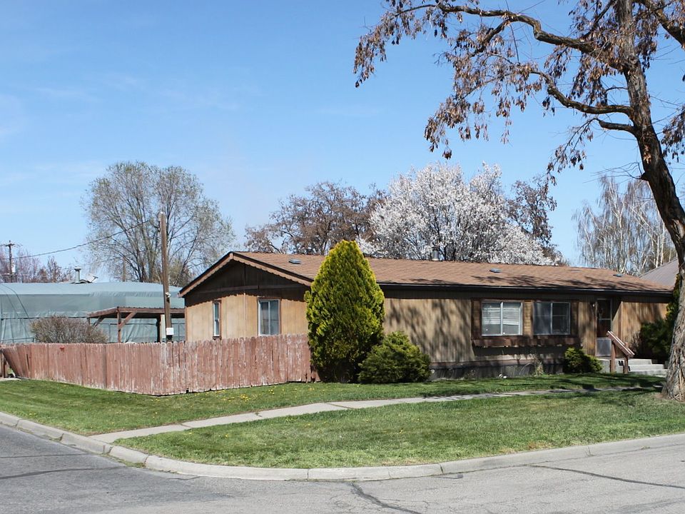 1st image of 2222 C St
