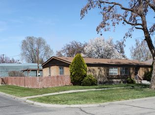 2222 C St, Baker City, OR 97814