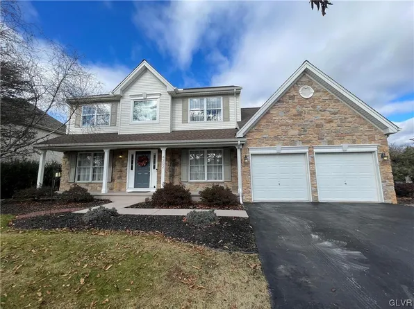 4202 Maria Ln, Bethlehem, PA 18017