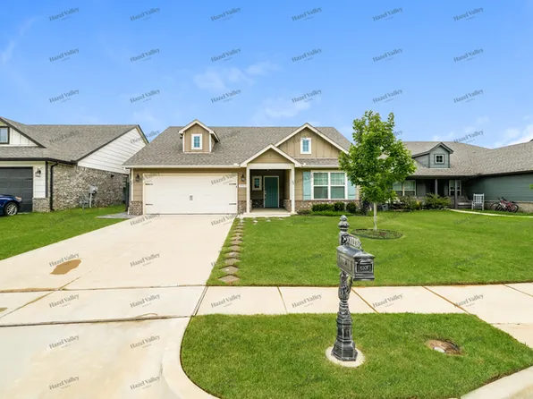 3713 S 12th Pl, Broken Arrow, OK 74011