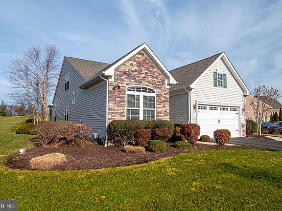 3rd image of 29735 Vincent Village Dr
