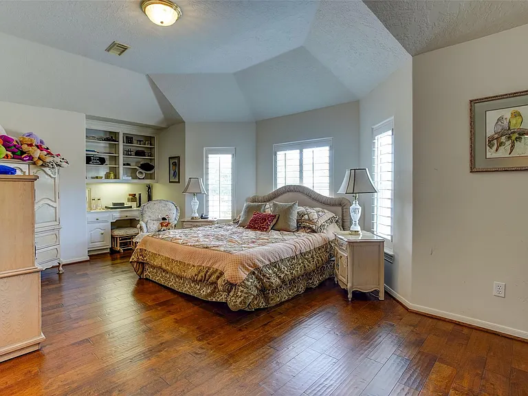 13703 Lakeshore Way Cv — Photo 38