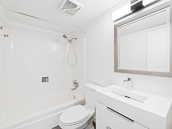 5th image of 1750 NW 3rd Terrace #105C
