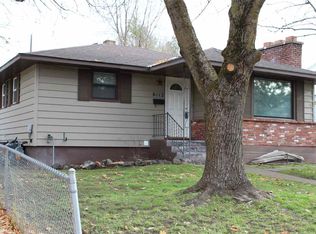 6112 N Maple St, Spokane, WA 99205