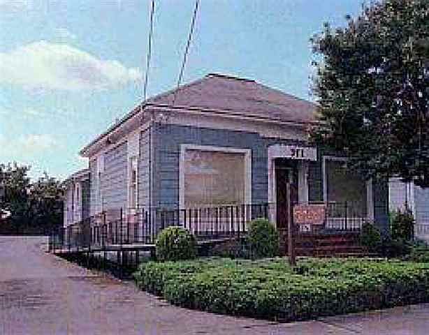 1st image of 371 Joaquin Ave