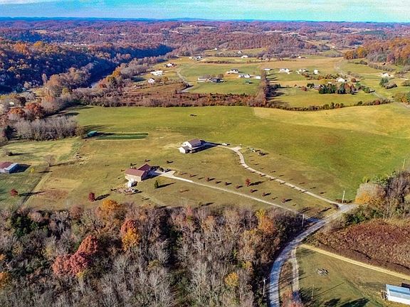 4th image of 2041 Bluff Rd