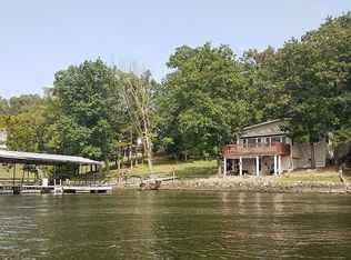 157 Barba Le Ln, Lake Ozark, MO 65049