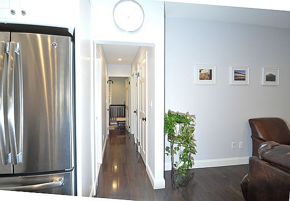 5th image of 206-28 45th Dr #Pvt
