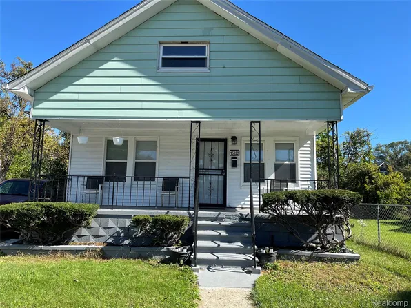 15822 Quincy St, Detroit, MI 48238